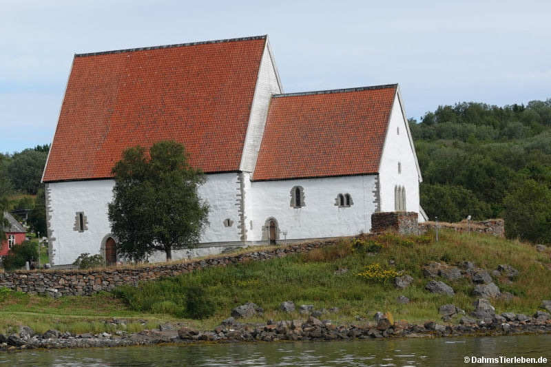 Außenansicht der Kirche von Trondenes